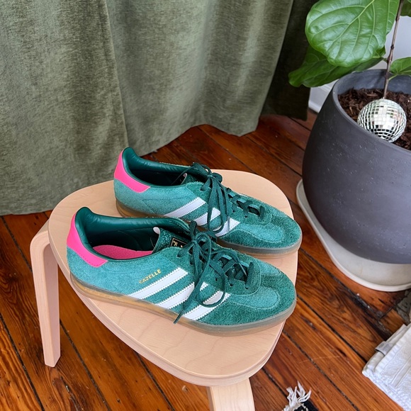 Adidas Gazelle Sneakers - Picture 1 of 4